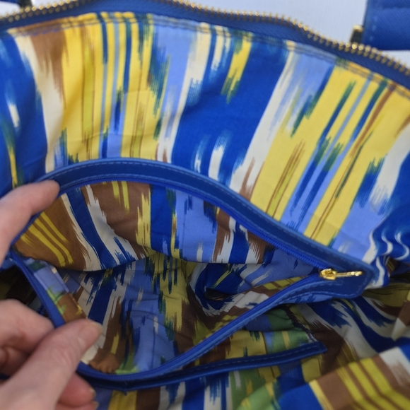 IMAN Leather Tote Bag - Picture 7 of 14